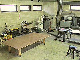 Custom fabrication shop